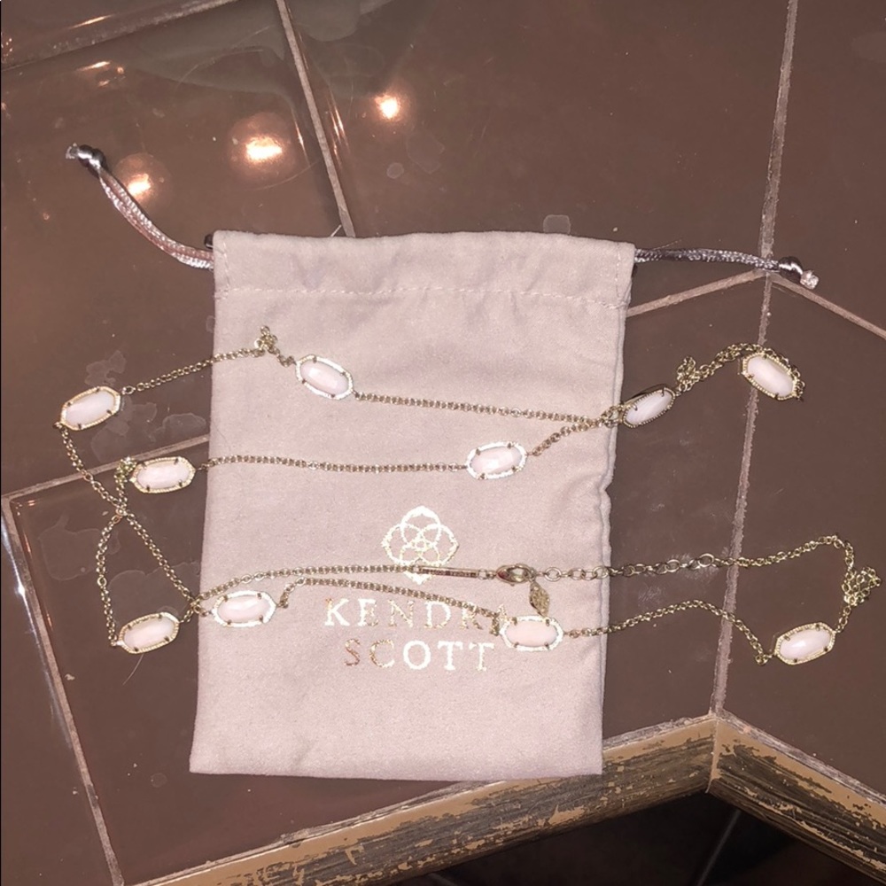 Kendra Scott Kellie necklace